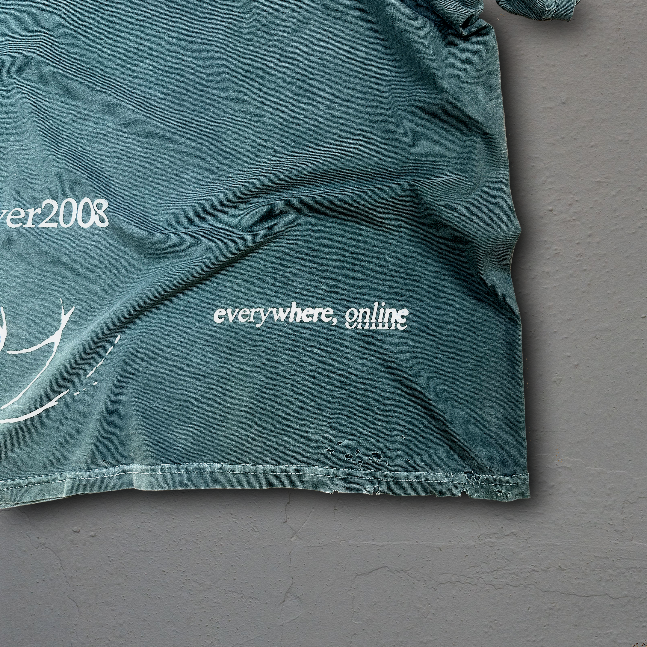 "sever2008" Graphic Tee